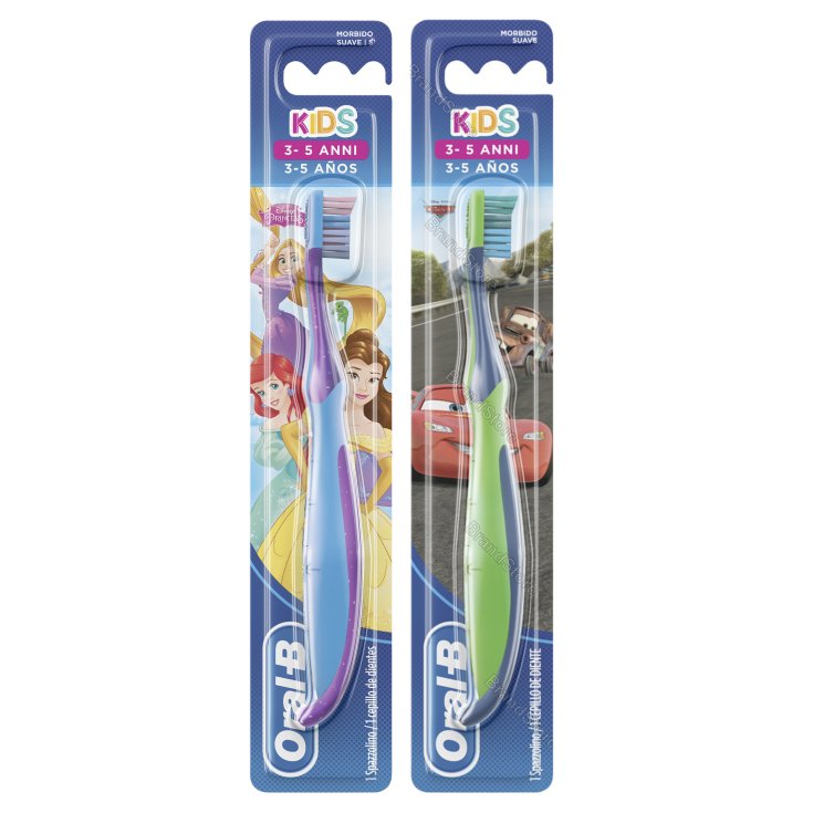 Cepillo de dientes manual Oral-B® Kids Princesses o Cars 3-5 años