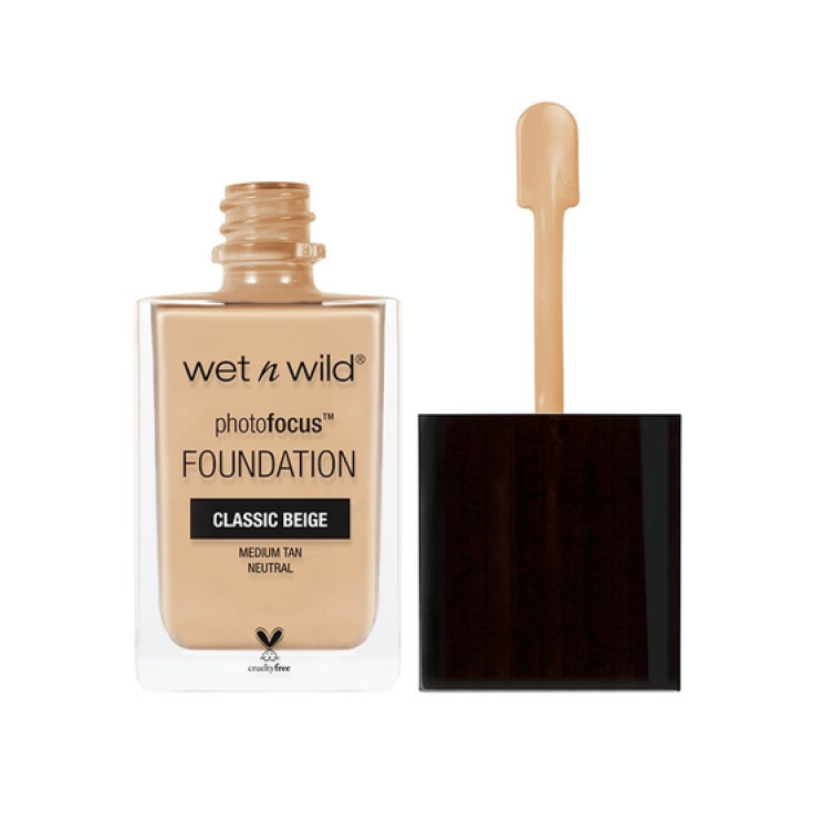 PhotoFocus™ Classic Beige E371P Wet N Wild® Base + Corrector