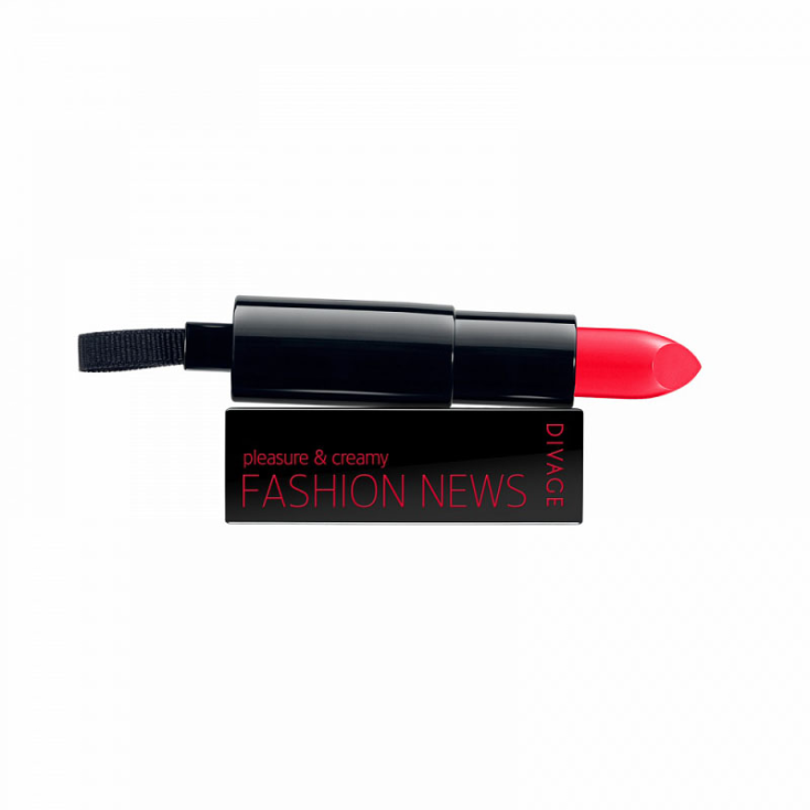 Divage Fashion News Barra de labios nutritiva de larga duración 03 Pure Coral