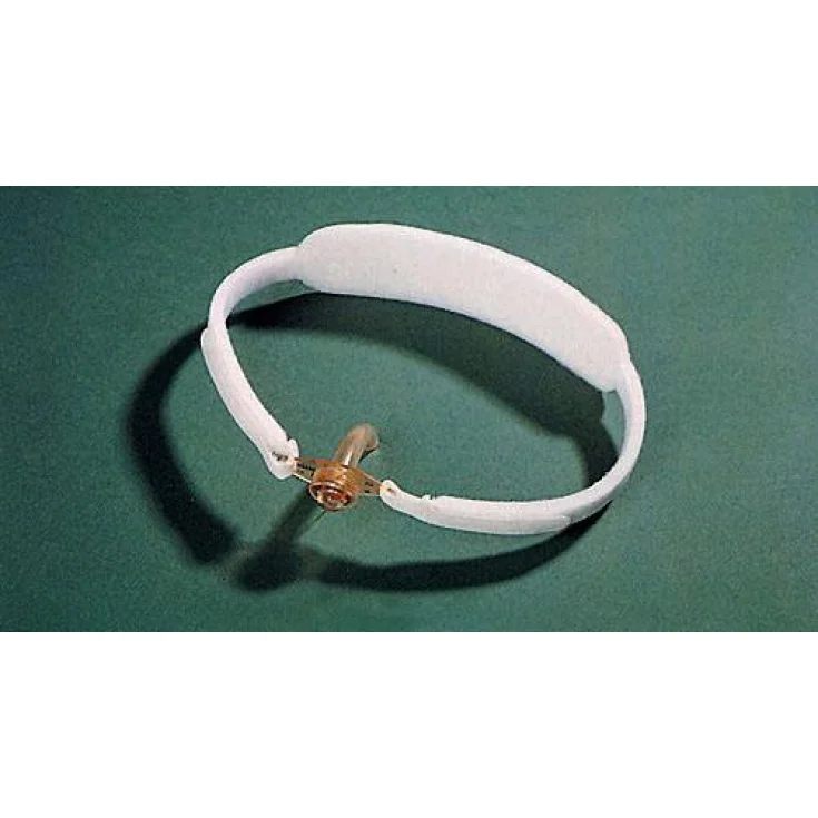 Collarín de soporte de cánula para fármacos traqueostomizados