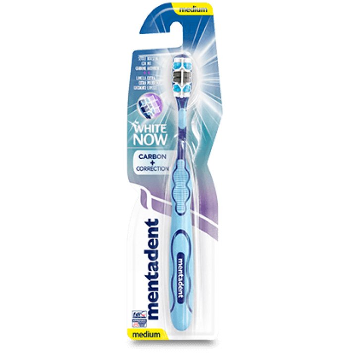 Cepillo de dientes corrector de carbono Mentadent White Now